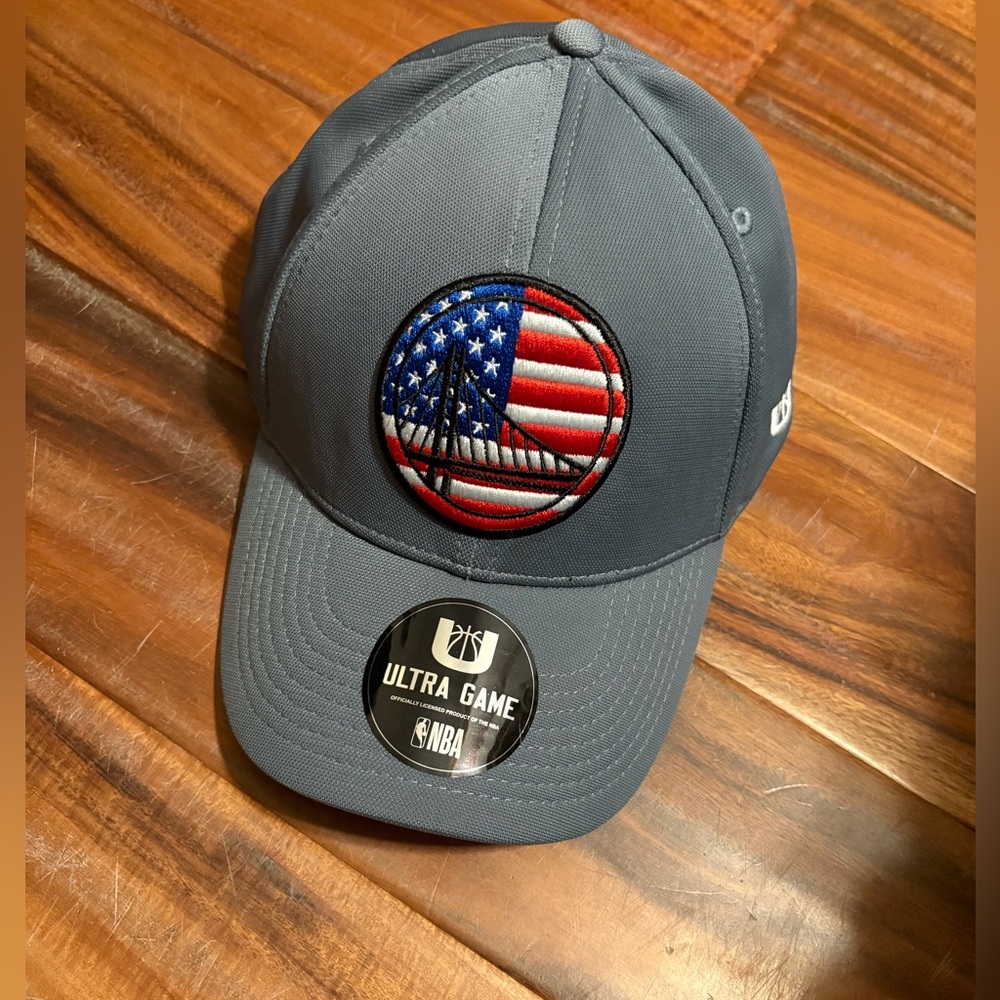 Golden State Warriors Hat NWT Ultra‎ Game USA Flag Patch – OSFA (A3)